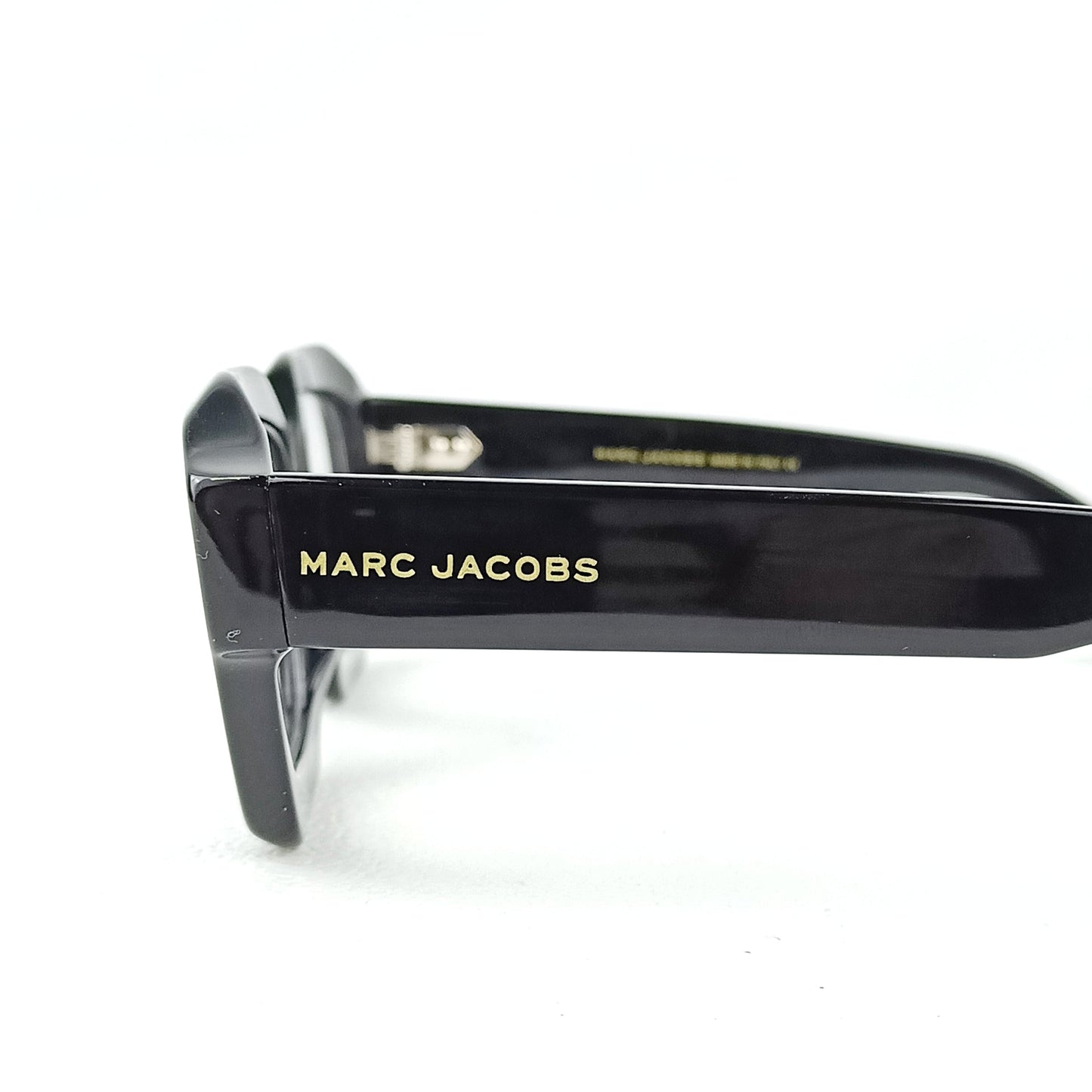MJ EYEWEAR