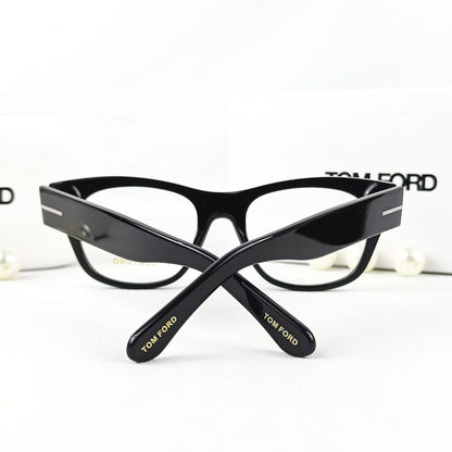 TOMFORD EYEWEAR