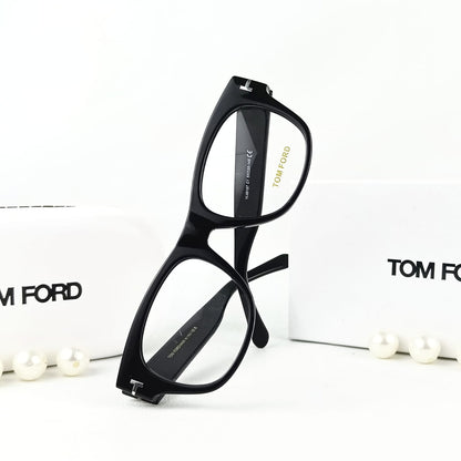 TOMFORD EYEWEAR